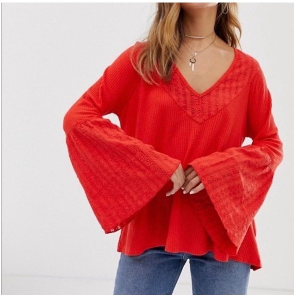 Free People Waffle Knit Tunic XS Red Eyelet Lace Bell Sleeve Boho High Low Top